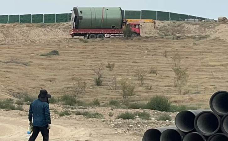 1753751698106387.jpg 621.jpg