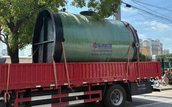 1770778179784581.jpg 714.jpg